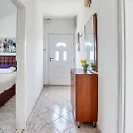 Holiday home With Heated Swimming Pool 70 Meters From The Beach-bobanac Razanj