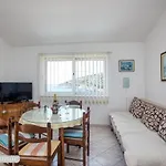 With Heated Swimming Pool 70 Meters From The Beach-bobanac 펜션 *