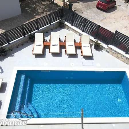 With Heated Swimming Pool 70 Meters From The Beach-bobanac * Razanj