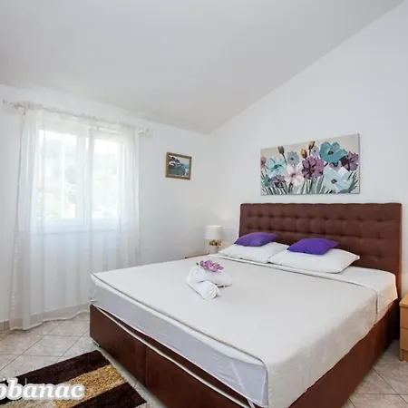 度假居 With Heated Swimming Pool 70 Meters From The Beach-bobanac