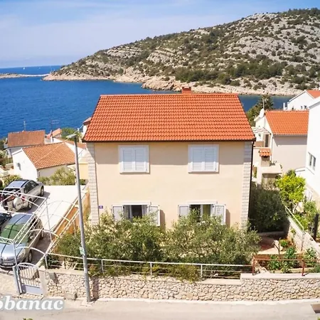 度假居 With Heated Swimming Pool 70 Meters From The Beach-bobanac