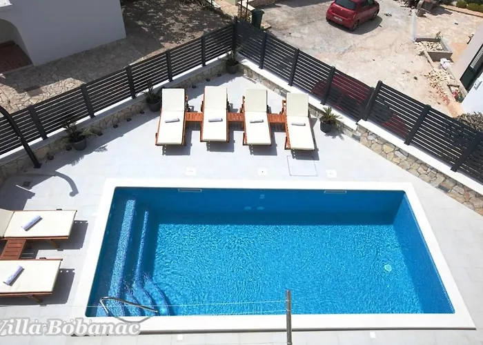 With Heated Swimming Pool 70 Meters From The Beach-bobanac * Ražanj