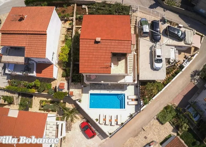 בית נופש With Heated Swimming Pool 70 Meters From The Beach-bobanac *