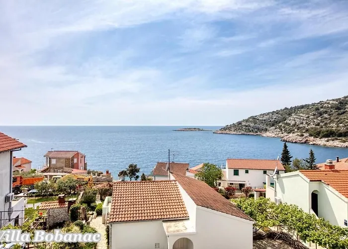 Tatil Evi With Heated Swimming Pool 70 Meters From The Beach-bobanac *