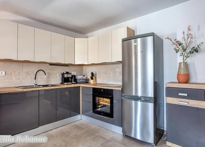 בית נופש With Heated Swimming Pool 70 Meters From The Beach-bobanac Ražanj