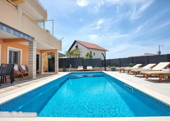 בית נופש With Heated Swimming Pool 70 Meters From The Beach-bobanac Ražanj