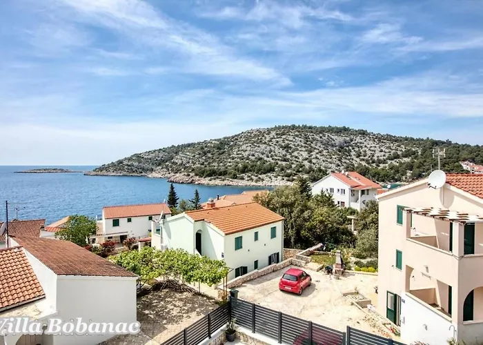 Tatil Evi With Heated Swimming Pool 70 Meters From The Beach-bobanac