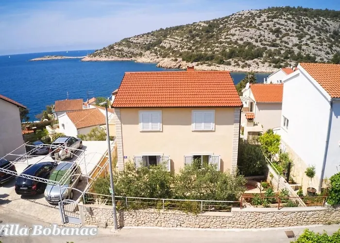 בית נופש With Heated Swimming Pool 70 Meters From The Beach-bobanac