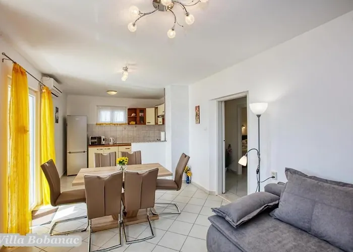 בית נופש With Heated Swimming Pool 70 Meters From The Beach-bobanac Ražanj